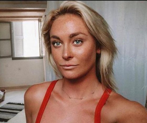 20-летняя модель умерла на яхте 87-летнего миллиардера