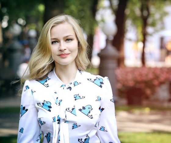 Юлия Пересильд, Дмитрий Хрусталев и Марина Александрова на «Галафесте»