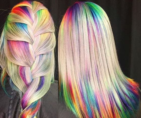 Неон и радуга: новый Insta-тренд для самых смелых