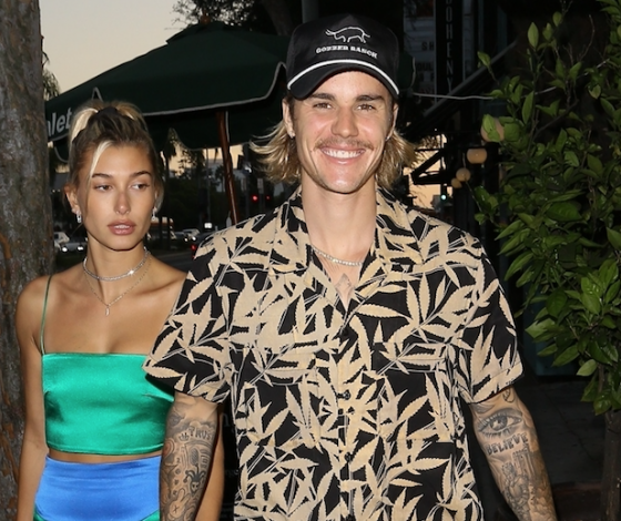 Джастин Бибер и Хейли Болдуин поженились? Влюбленные замечены у здания суда!