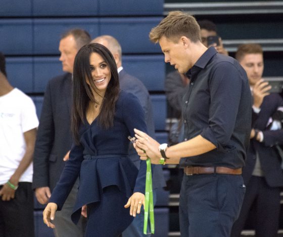 Пользователи Сети считают, что Меган Маркл беременна из-за... ее причёски!