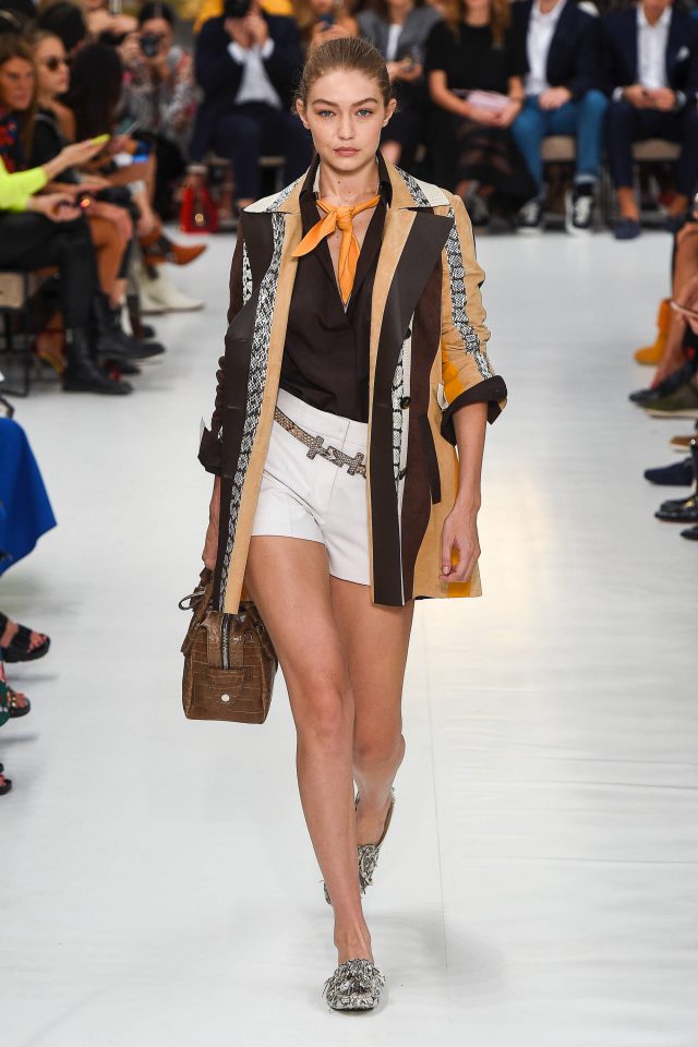 Показ Tod's смотри здесь!