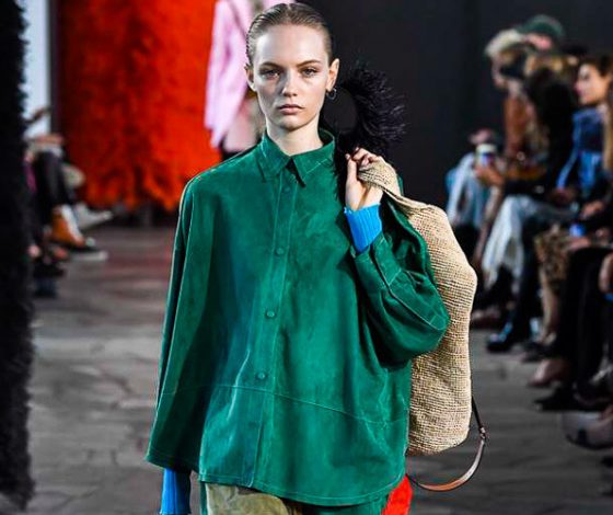 Смотри показ Loewe здесь!