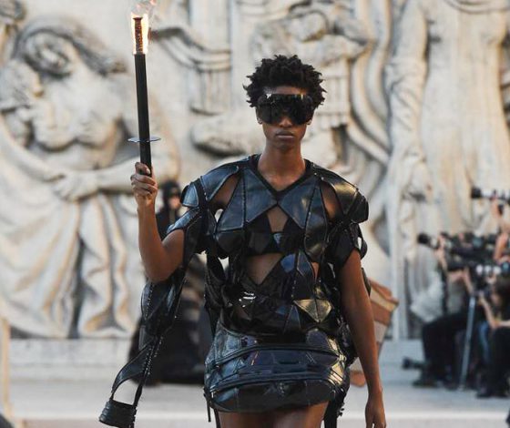 Смотри показ Rick Owens здесь!