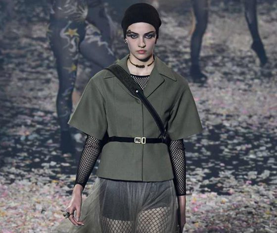 Смотри показ Christian Dior здесь!