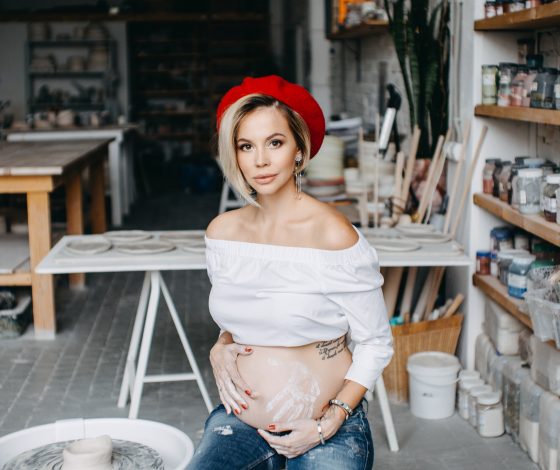 Официально: экс-ведущая шоу «Орел и Решка» Натали Неведрова беременна