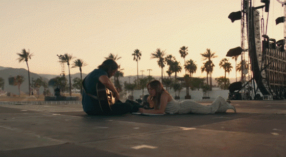 Лучшие моменты фильма «Звезда родилась» в гифках