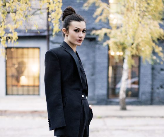 Look дня: Ирина Йовович