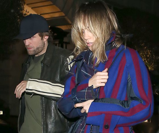 Красивая пара! Роберт Паттинсон на свидании со Сьюки Уотерхаус