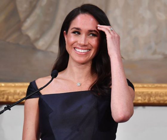 У Меган Маркл новый кулон. И у него очень важное значение!