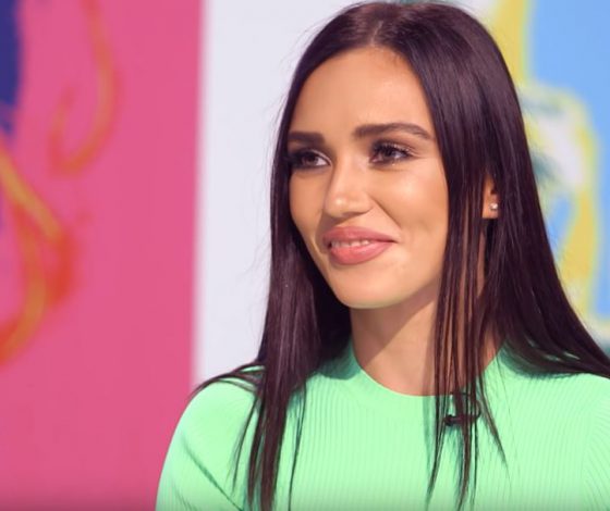 Ольга Серябкина в гостях у Насти Ивлеевой: о парне, квартире и группе SEREBRO