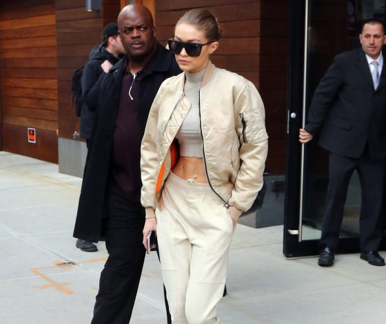 Лучшие выходы звезд в самых модных ботинках этой осени