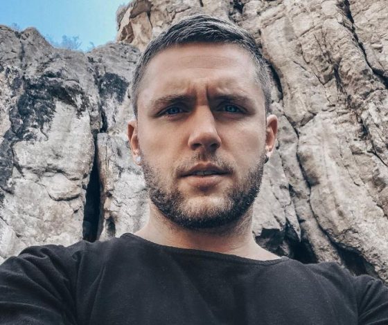 С кем встречается Влад Соколовский? Смотри фото!