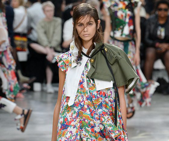 Смотри показ Sacai здесь!