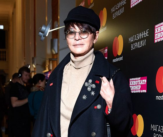 Ирина Хакамада, Дарья Мороз и Анна Меликян на премьере фильма «Магазинные воришки»