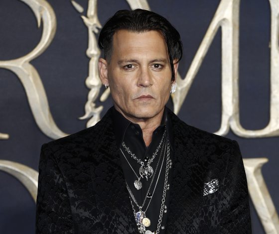 Джони Депп, Джуд Лоу и Зои Кравиц на премьере «Фантастические твари: Преступления Грин-де-Вальда»