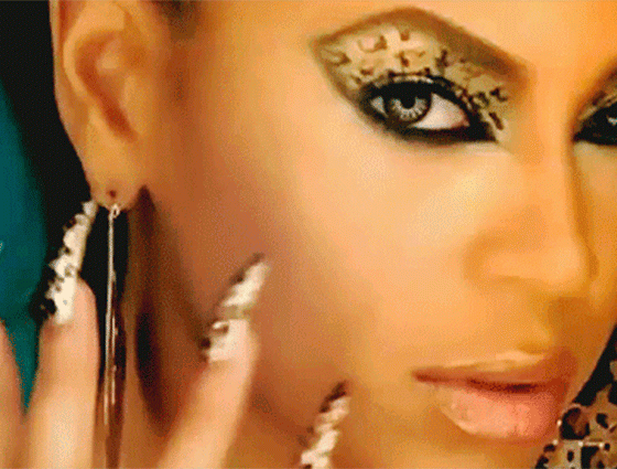 Чтобы не заморачиваться с костюмом: классный маникюр на Хэллоуин