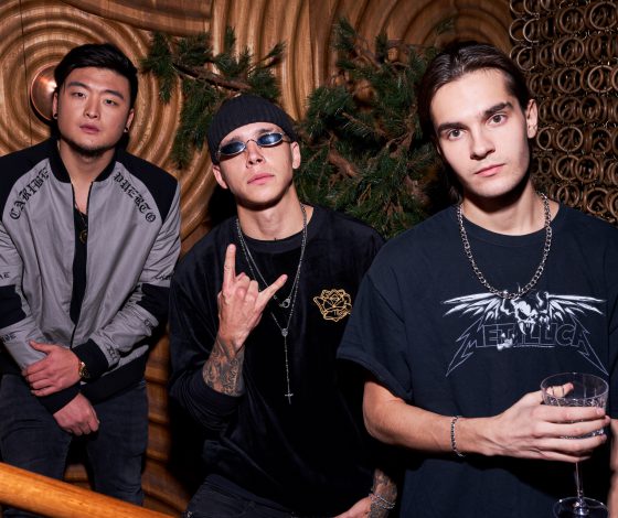 Эксклюзив PEOPLETALK: как MBAND сняли клип за 100 долларов в новом шоу VBATTLE?