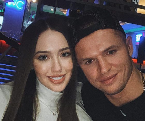 Чем Анастасия Костенко зацепила Дмитрия Тарасова? Честный ответ модели