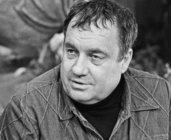 Тест ко дню рождения Эльдара Рязанова: смог бы ты улететь в другой город, как Женя Лукашин