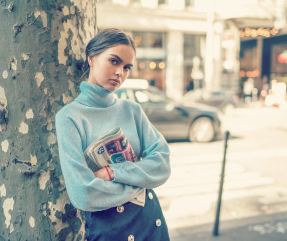 Самая универсальная вещь в гардеробе. Где купить яркие водолазки?