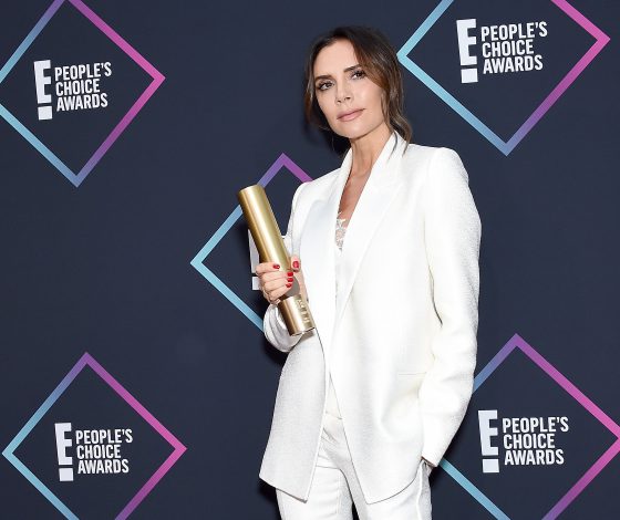 Виктория Бекхэм, Ким Кардашьян и Мила Кунис на премии People’s Choice Awards 2018