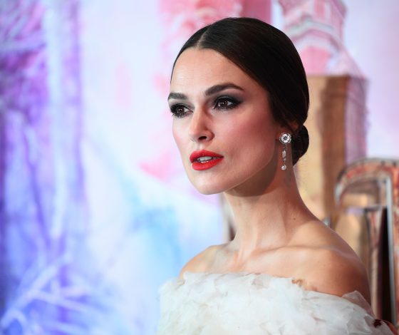 В день рождения Киры Найтли: 15 классных причесок звезды