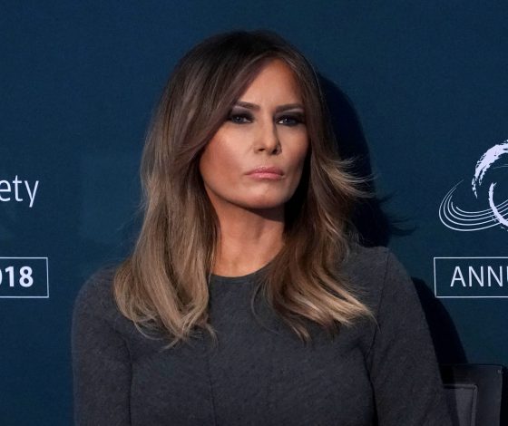 Новый выход Мелании Трамп. Какое пальто!