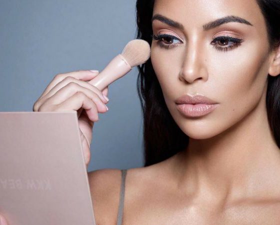 Макияж в стиле Ким Кардашьян: ты сделаешь его за 20 минут!