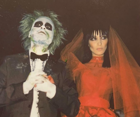 Самое милое видео дня: что Белла Хадид и The Weeknd делали после Хэллоуина?