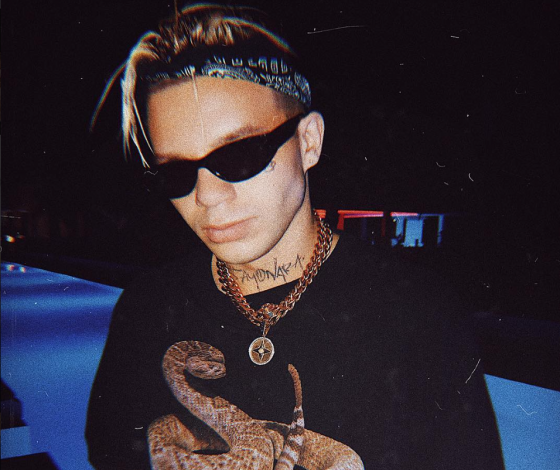 Голосуй: нужны ли Элджею линзы?