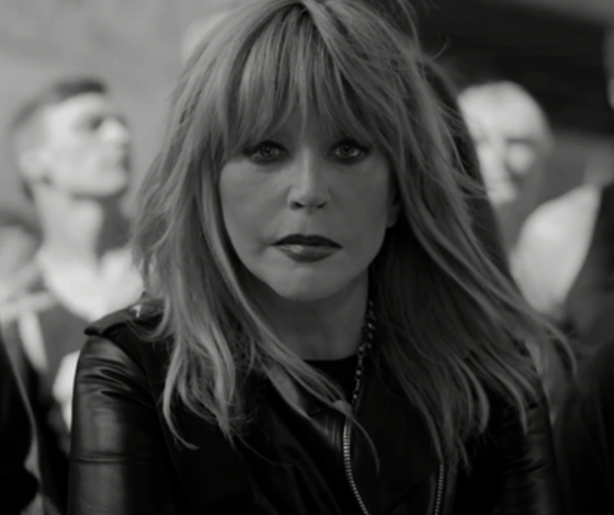 Это стоит увидеть: Алла Пугачева в образе рок-звезды в новом клипе