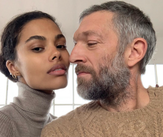 Тина Кунаки и Венсан Кассель празднуют годовщину: модель показала архивные «беременные» кадры