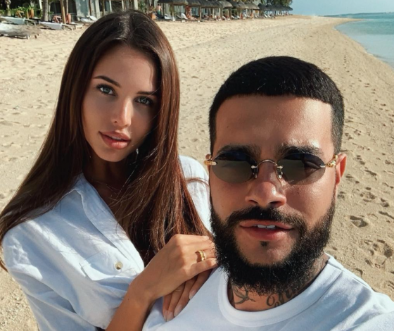 Фото дня: беременная Анастасия Решетова и Тимати на отдыхе