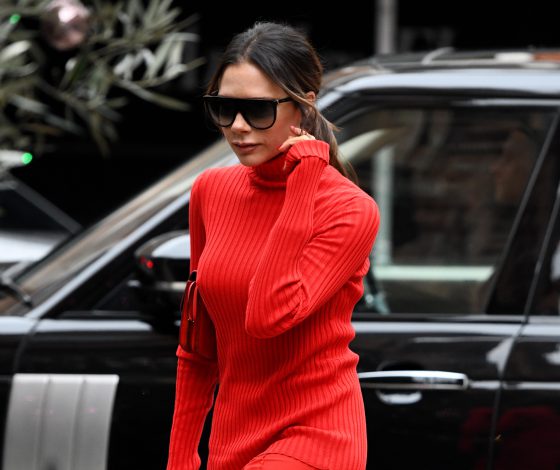 Они идеальны! Где взять брюки как у Виктории Бекхэм?