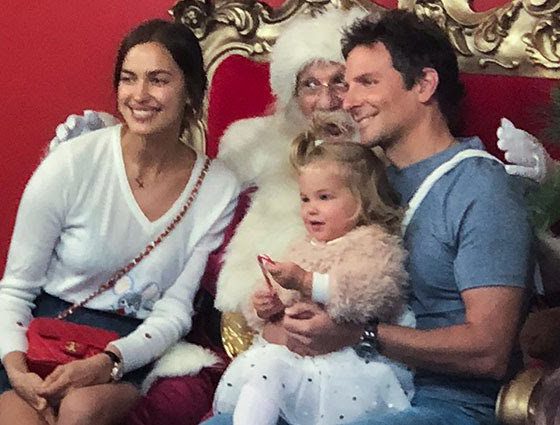Ирина Шейк и Брэдли Купер познакомили дочку с Сантой-Клаусом