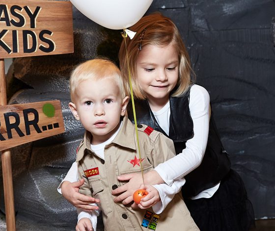 Как дочка Тимати поздравила сына Анастасии Винокур с днем рождения? 