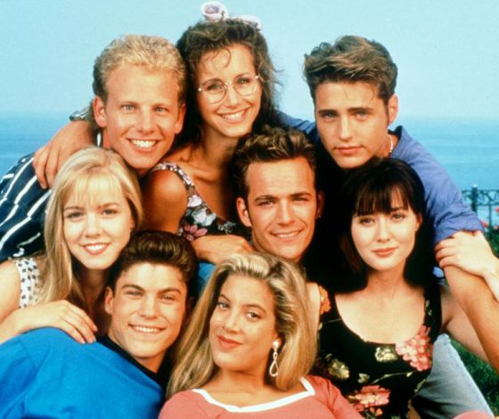 «Беверли-Хиллз, 90210» возвращается! Смотри, как сейчас выглядят актеры