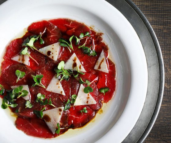 Ресторан JOBS. Food&Wine: новое место. И с винишком!