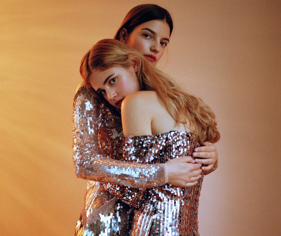 Красиво и практично: где взять напрокат коктейльные и вечерние платья крутых брендов?