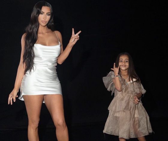 Идеально для любого случая! Где взять платье, как у Ким Кардашьян?