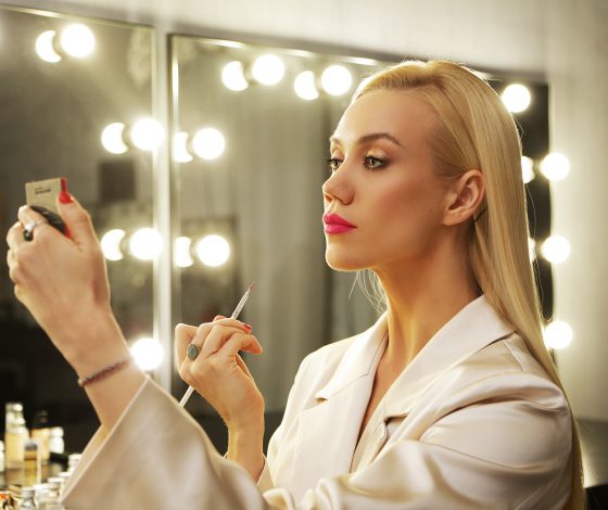 Сохрани в заметки: топ московских визажистов, которые делают крутой макияж