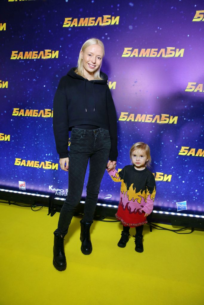 Анна Александрова с дочерью