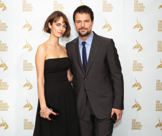 Ольга Зуева, Данила Козловский, Мария Кожевникова и Наталья Водянова на премии «Золотой Единорог» в Лондоне 