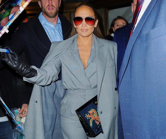 Сразу три умопомрачительных выхода Дженнифер Лопес! Ты захочешь такой костюм!