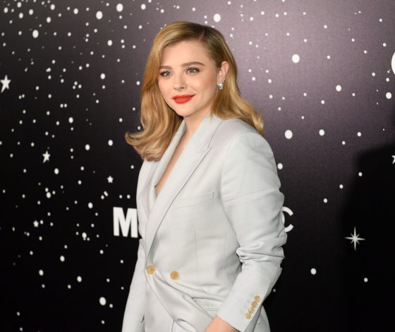 Ещё один ужасный выход Хлои Морец!