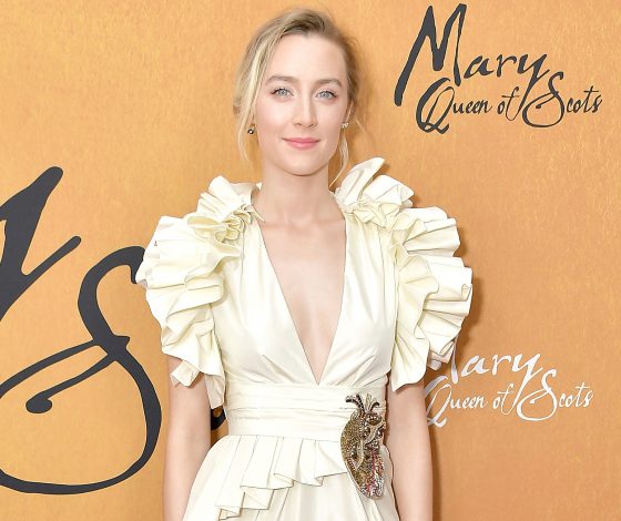 Ну такое: Сирша Ронан в очень странном платье