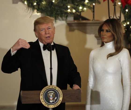 Новый выход Дональда и Мелании Трамп. Первая леди в искрящемся платье!