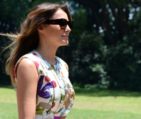 Прекрасна в любом наряде! Сразу три образа Мелании Трамп на саммите G20