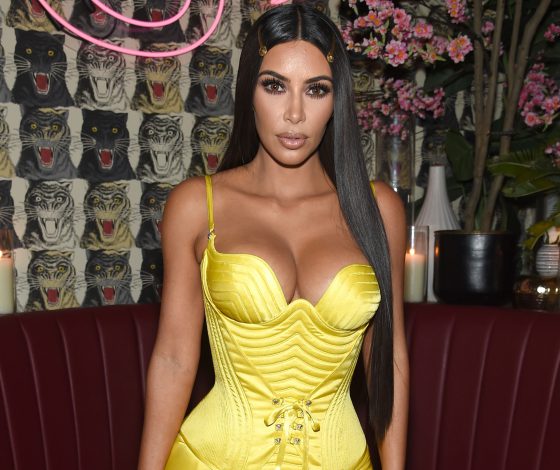 Фанаты уверены: Ким Кардашьян давно намекала на новую беременность!